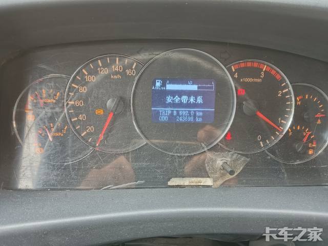 兄弟们什么情况？配置为格尔发k6，Yc6JA180发动机，三立后处理，神舟尿素泵